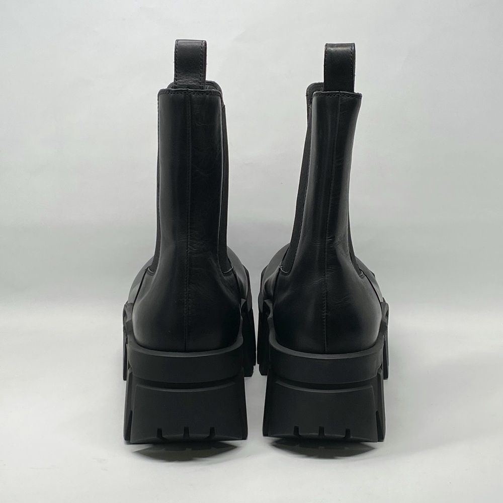 Balenciaga Leather Chelsea Boot size 38 - Picture 9 of 15